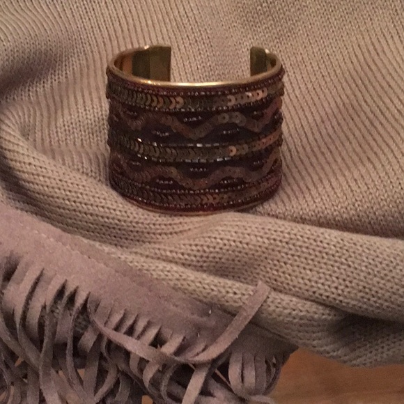 Bracelet - Picture 3 of 4